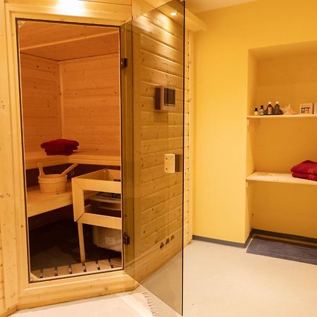 Moderne Ferienwohnung In Alter Villa Georgenthal  Luaran gambar