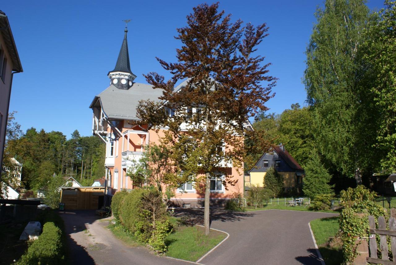 Moderne Ferienwohnung In Alter Villa Georgenthal  Luaran gambar