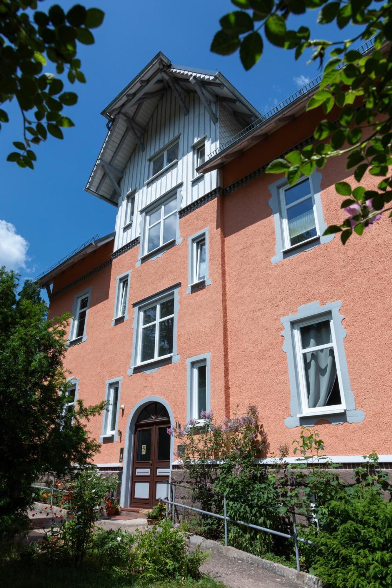 Moderne Ferienwohnung In Alter Villa Georgenthal  Luaran gambar